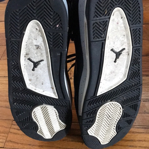 Youth Jordan twos - Picture 4 of 4